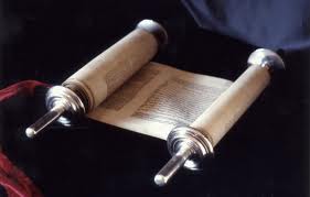 Torah Scrolls 1